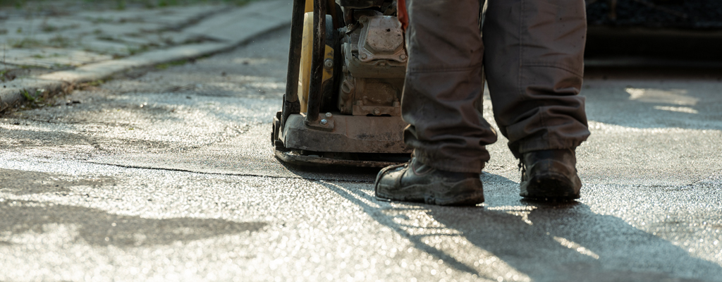 asphalt-resurfacing